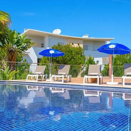דירה Homes White Rose Garden With 2 Terraces & 2 Swimming Pools אלבופיירה