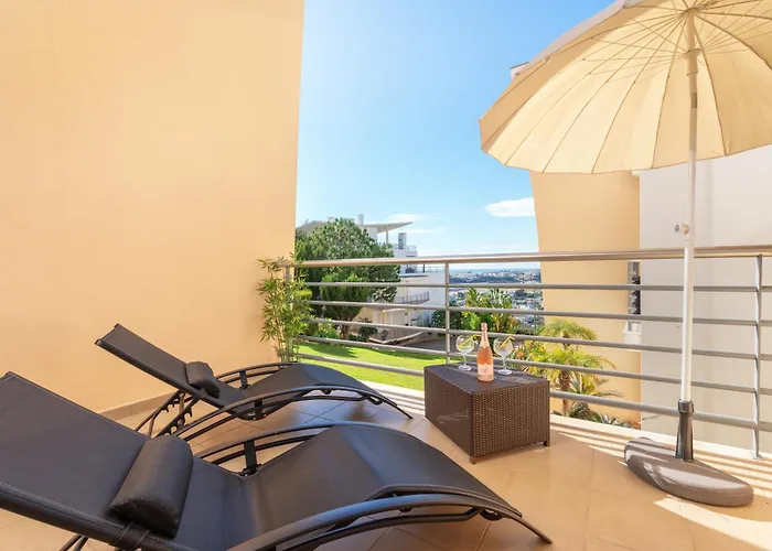 Homes White Rose Garden With 2 Terraces & 2 Swimming Pools Albufeira