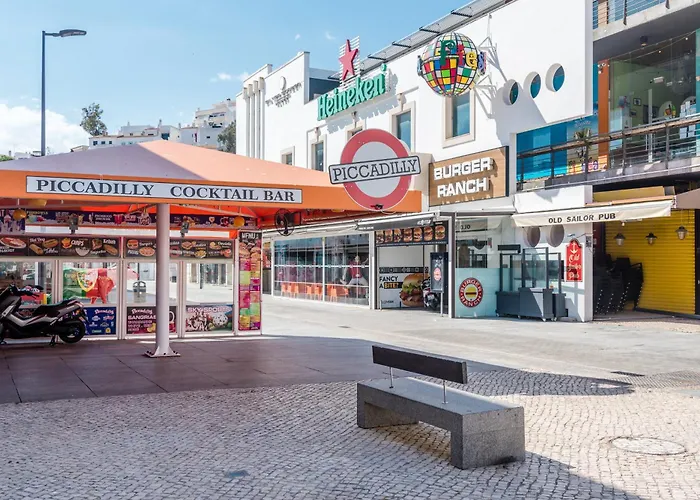 Homes White Rose Garden With 2 Terraces & 2 Swimming Pools Albufeira