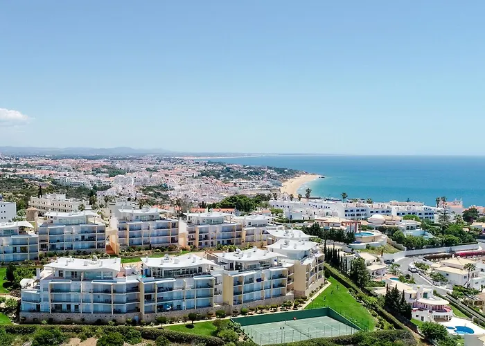 Homes White Rose Garden With 2 Terraces & 2 Swimming Pools Apartamento Albufeira