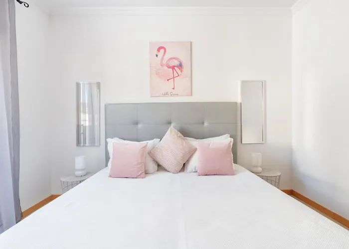 Homes White Rose Garden With 2 Terraces & 2 Swimming Pools Albufeira