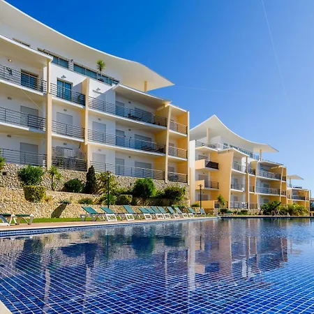 Homes White Rose Garden With 2 Terraces & 2 Swimming Pools * Albufeira